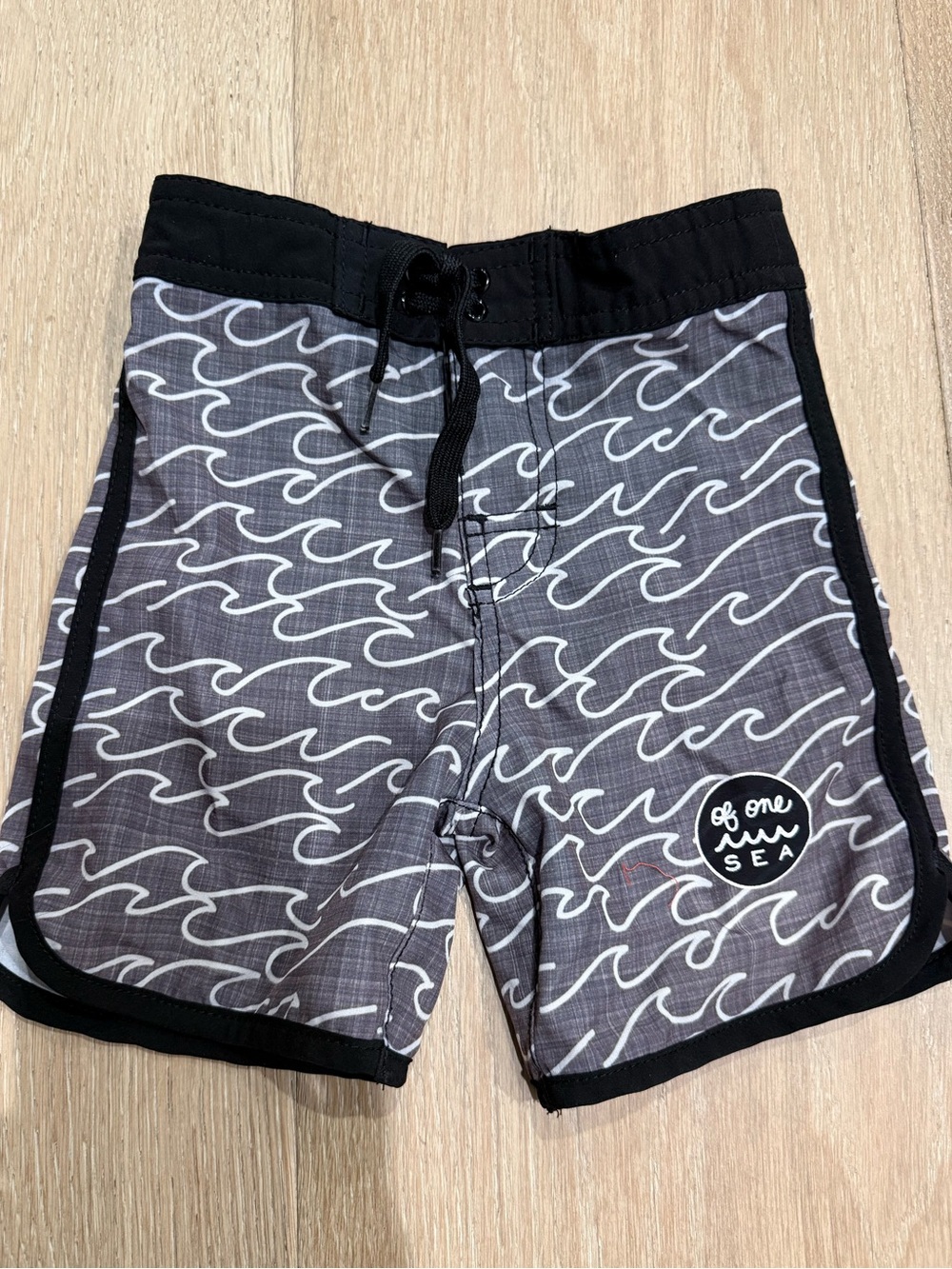 Of One Sea Swim Shorts sz 4T